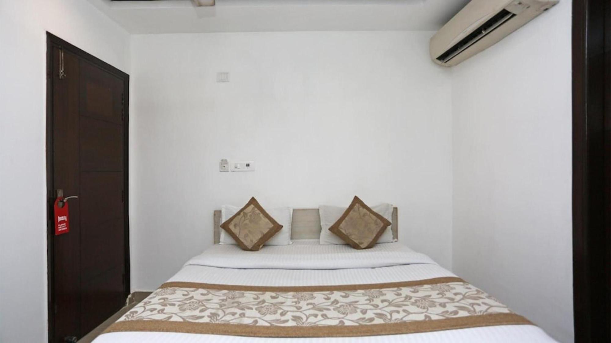 Deluxe Rooms In Jangpura Yeni Delhi Dış mekan fotoğraf